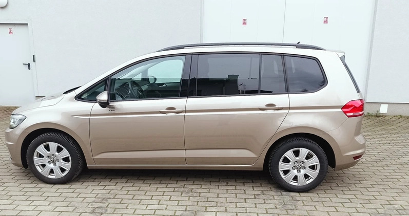 Volkswagen Touran cena 104980 przebieg: 26203, rok produkcji 2019 z Suchedniów małe 191